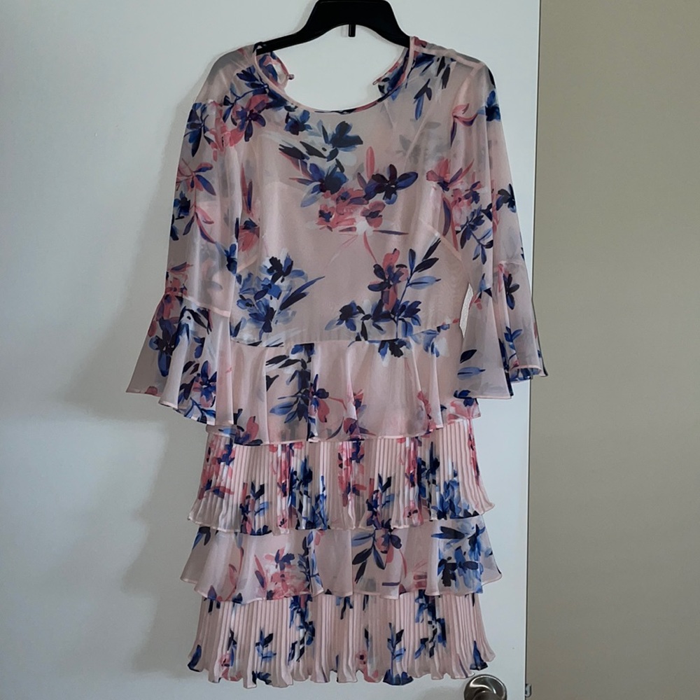 Floral Wedding dress - size 8